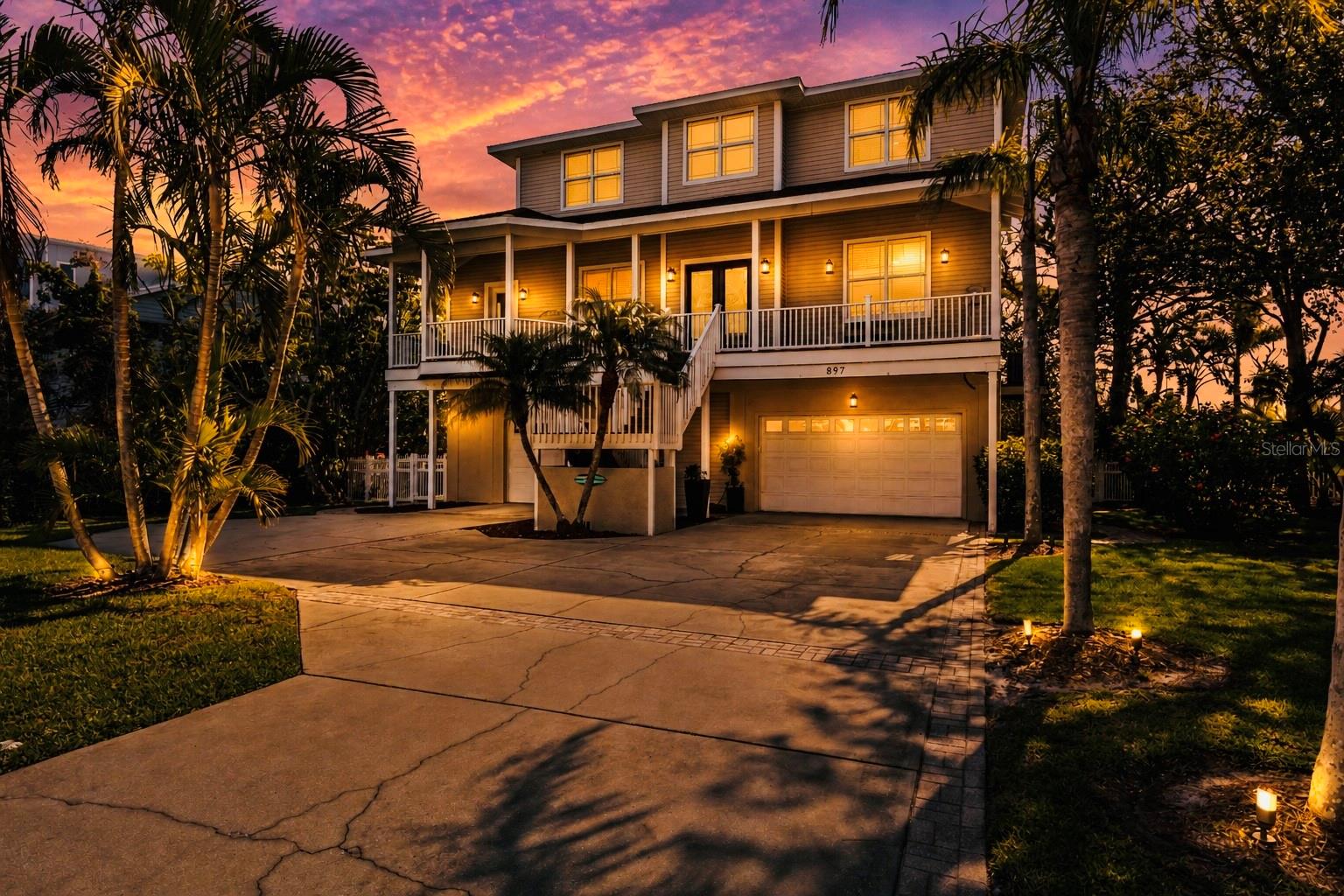 897 Point Seaside Drive — photo