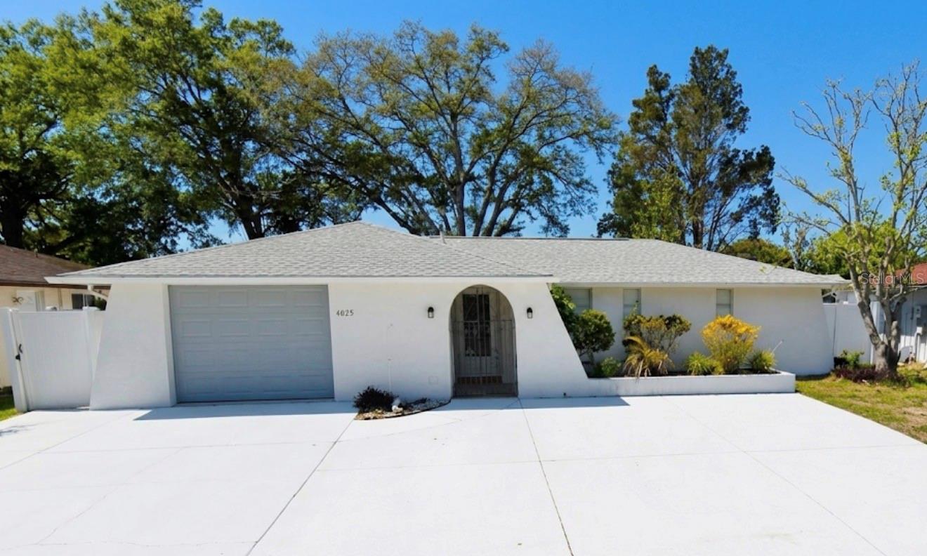 8923 Candlewick Lane — photo