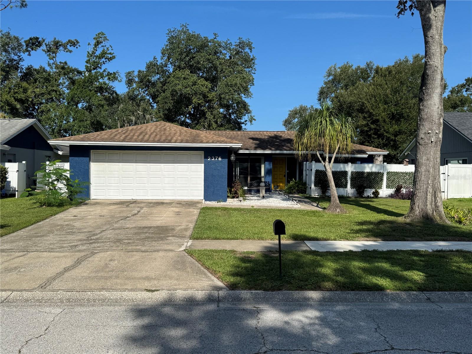 2376 Windsor Oaks Avenue — photo