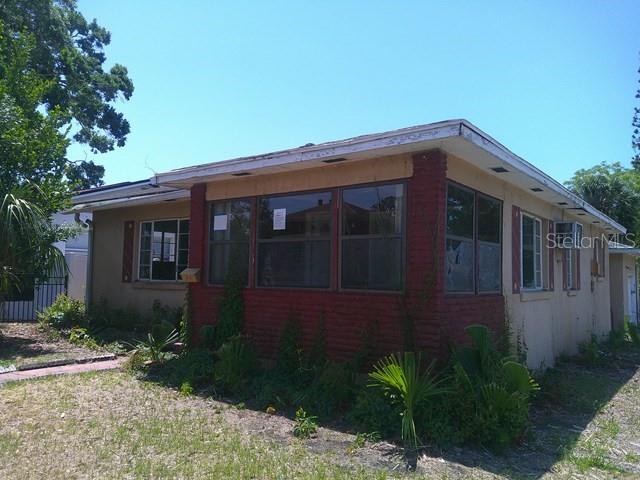 2040 22nd Avenue S — photo