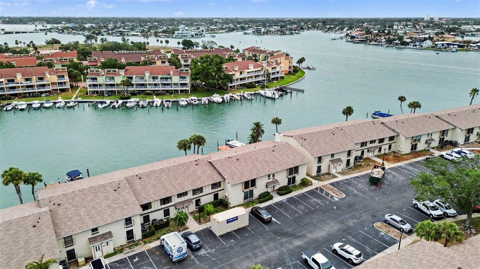 546 Plaza Seville Court 85 — photo