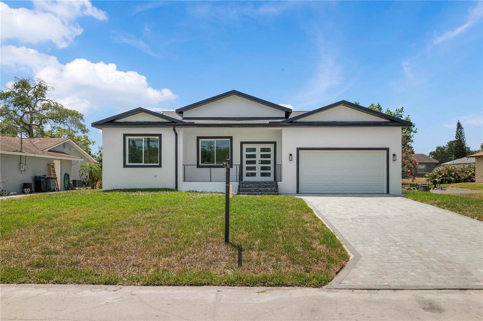 8526 Indies Drive — photo