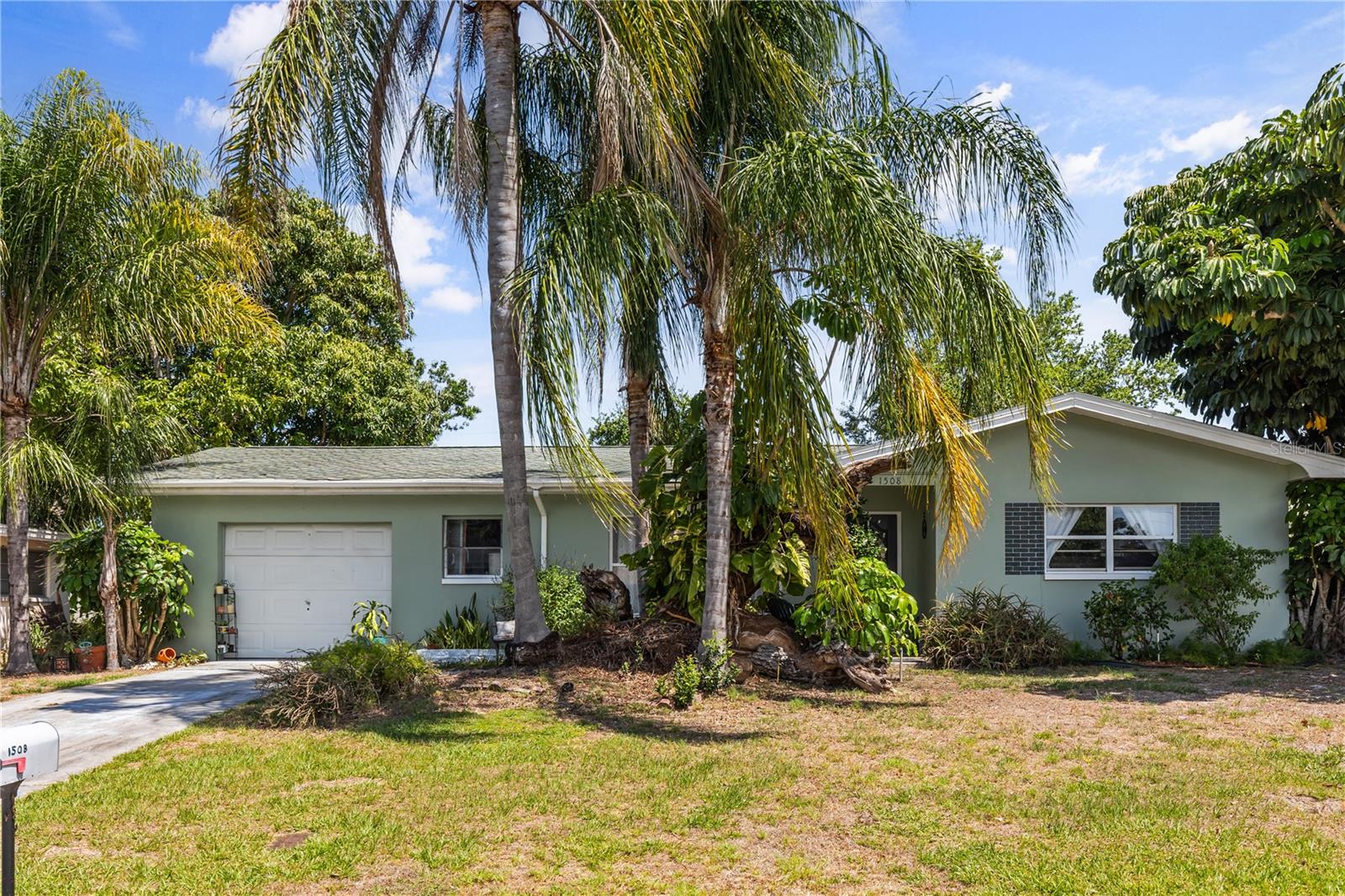 1508 Erin Lane — photo