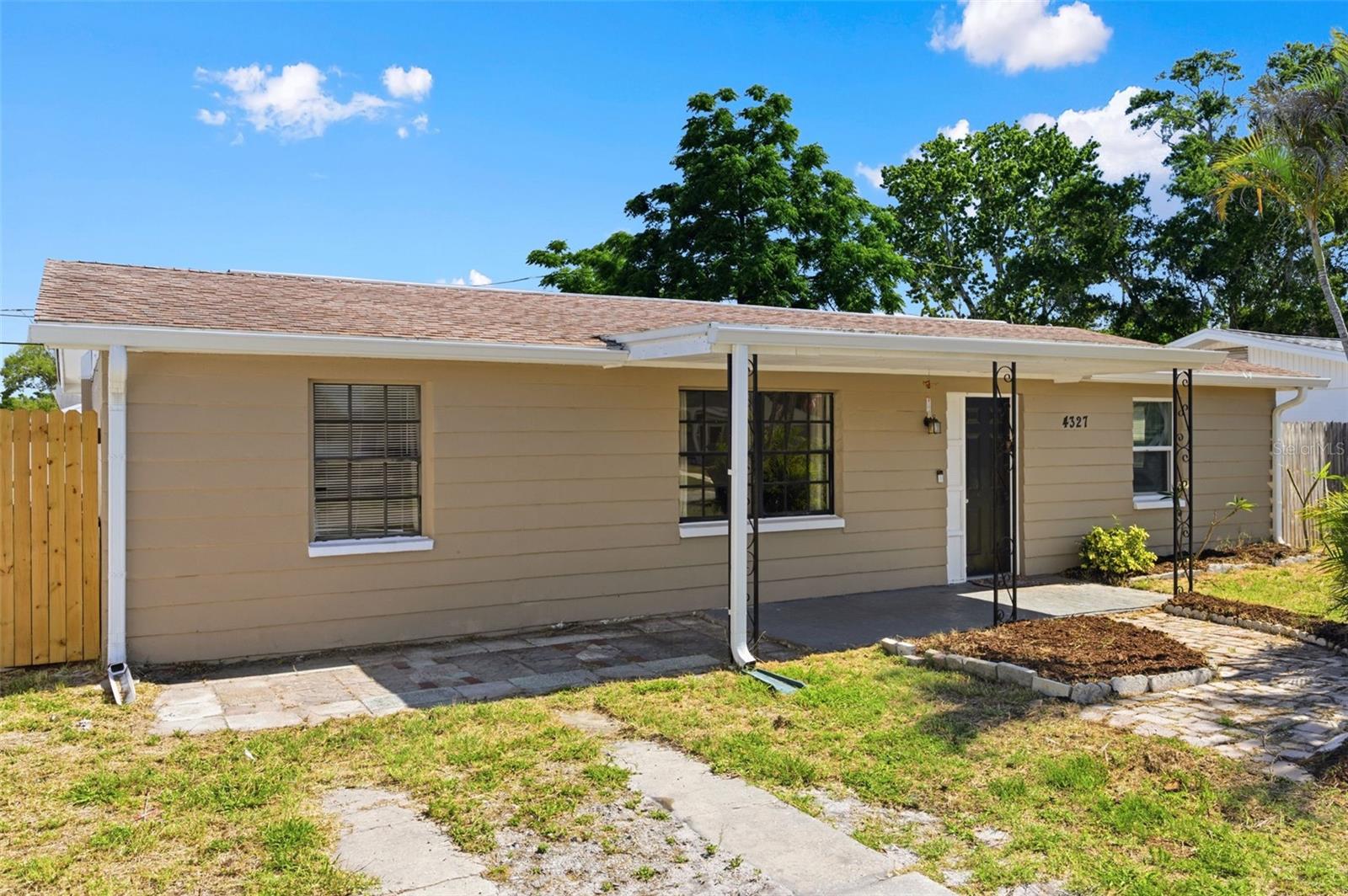 4327 Beacon Square Drive — photo