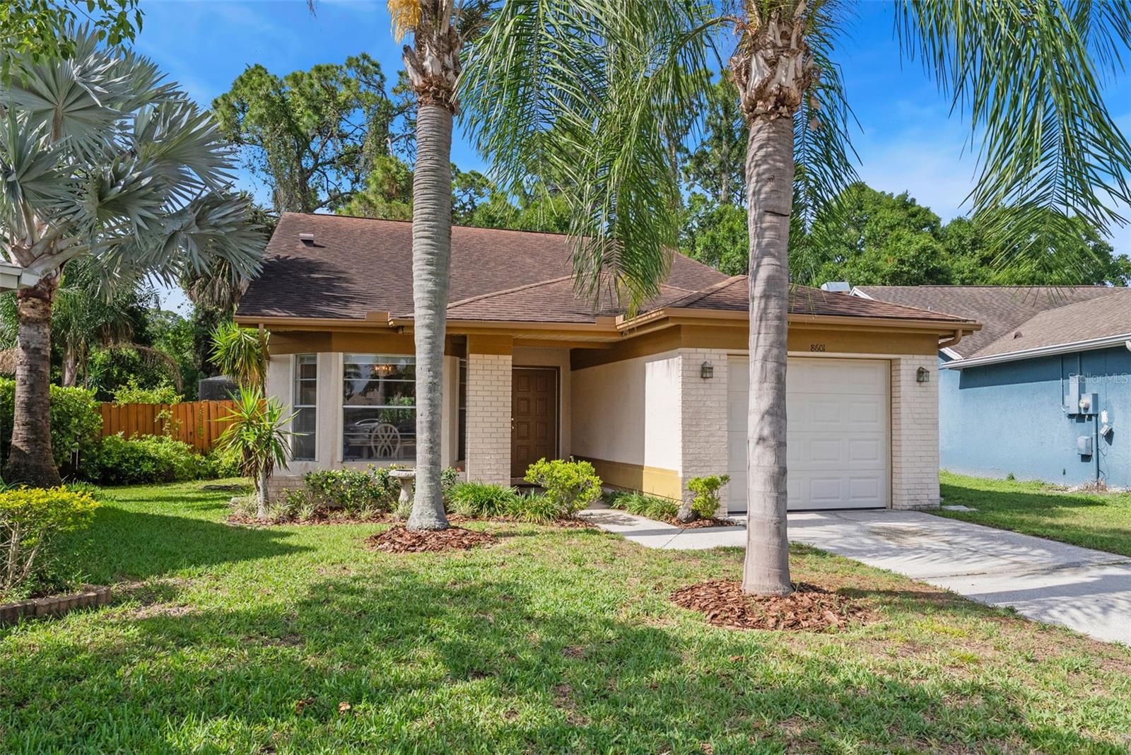 8601 Twin Farms Pl — photo