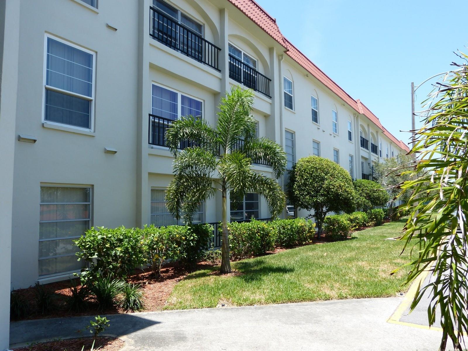 2700 Bayshore Boulevard 2205 — photo