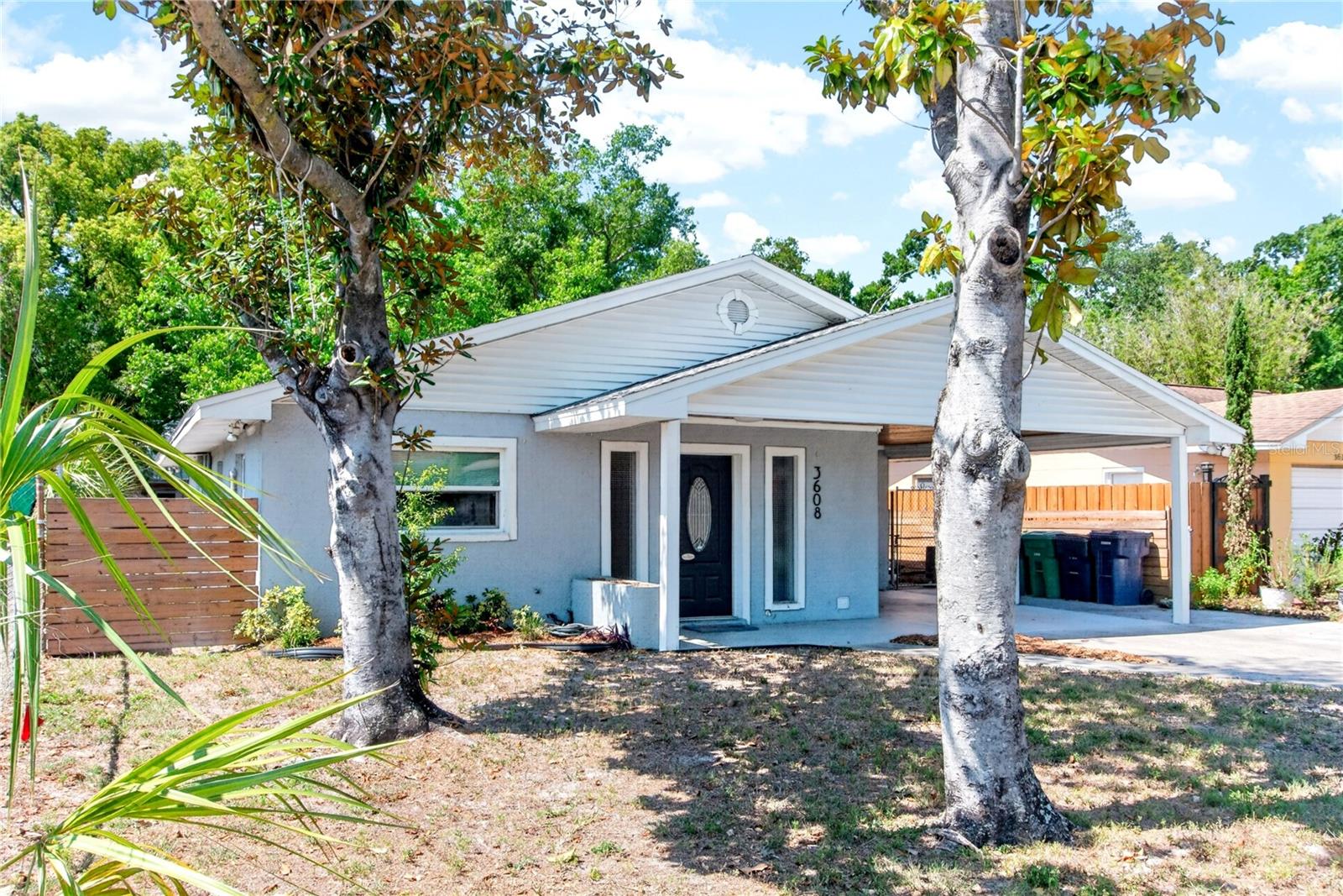 3608 W Carmen Street — photo