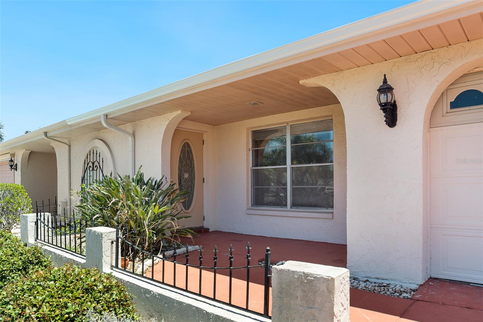 1027 Bluewater Drive — photo