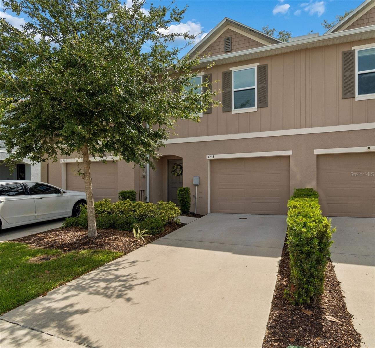 4733 Deer Track Street — photo