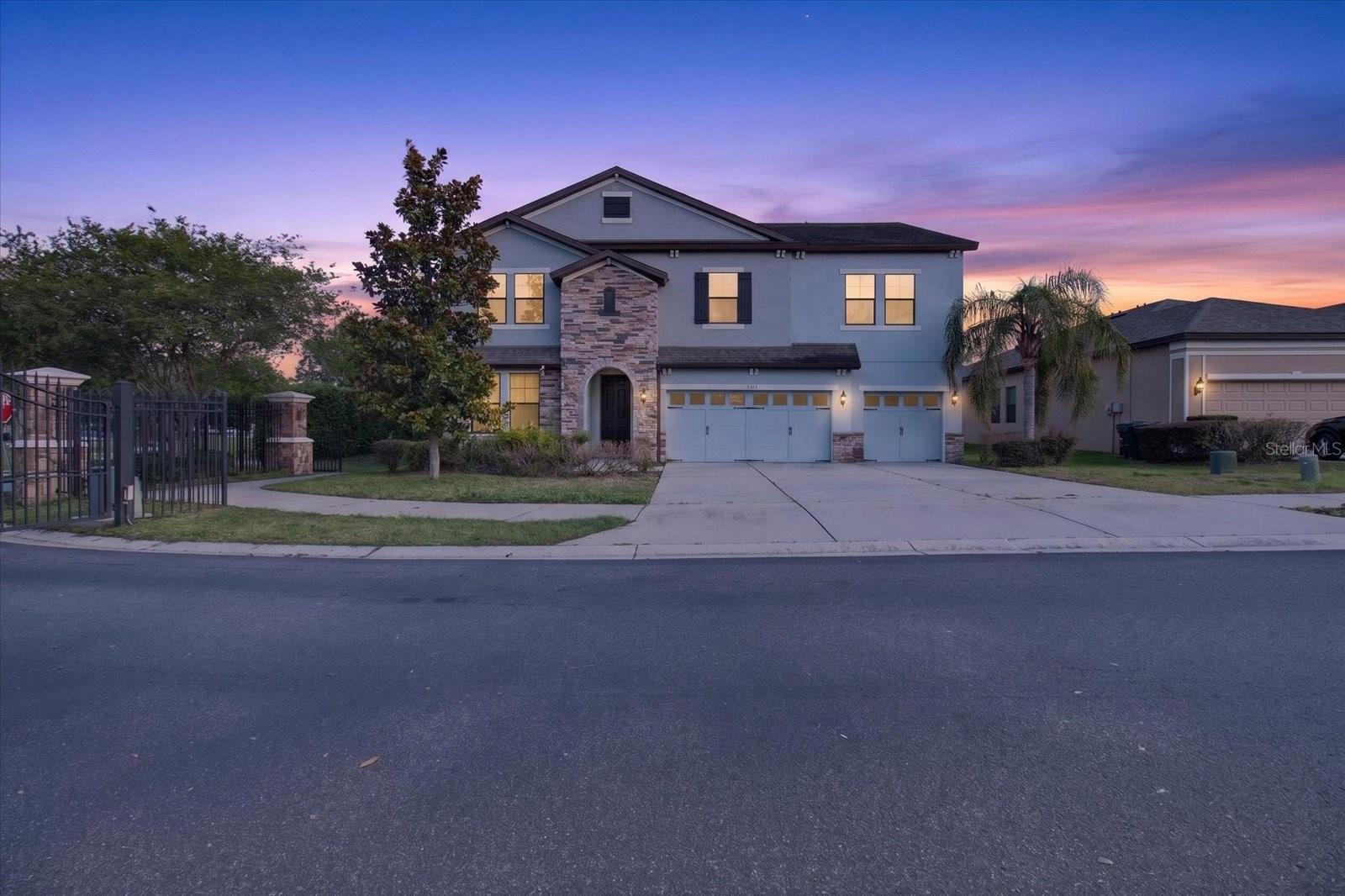 1389 Heritage Landings Drive — photo