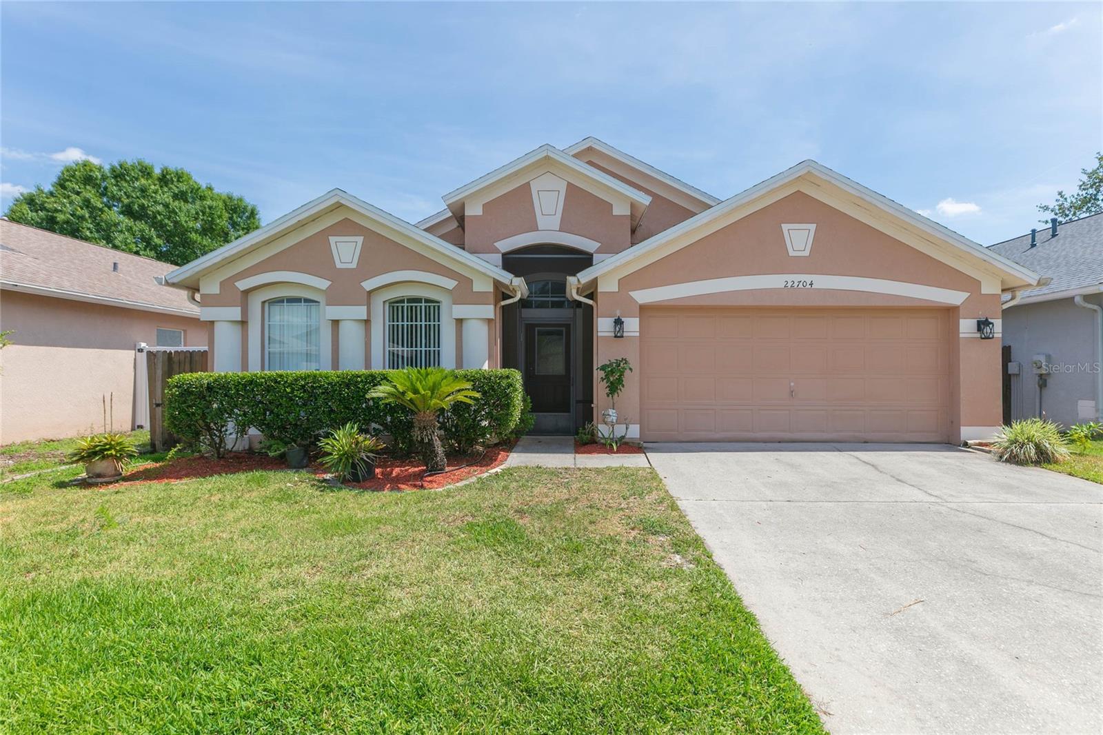 22704 Roderick Drive — photo
