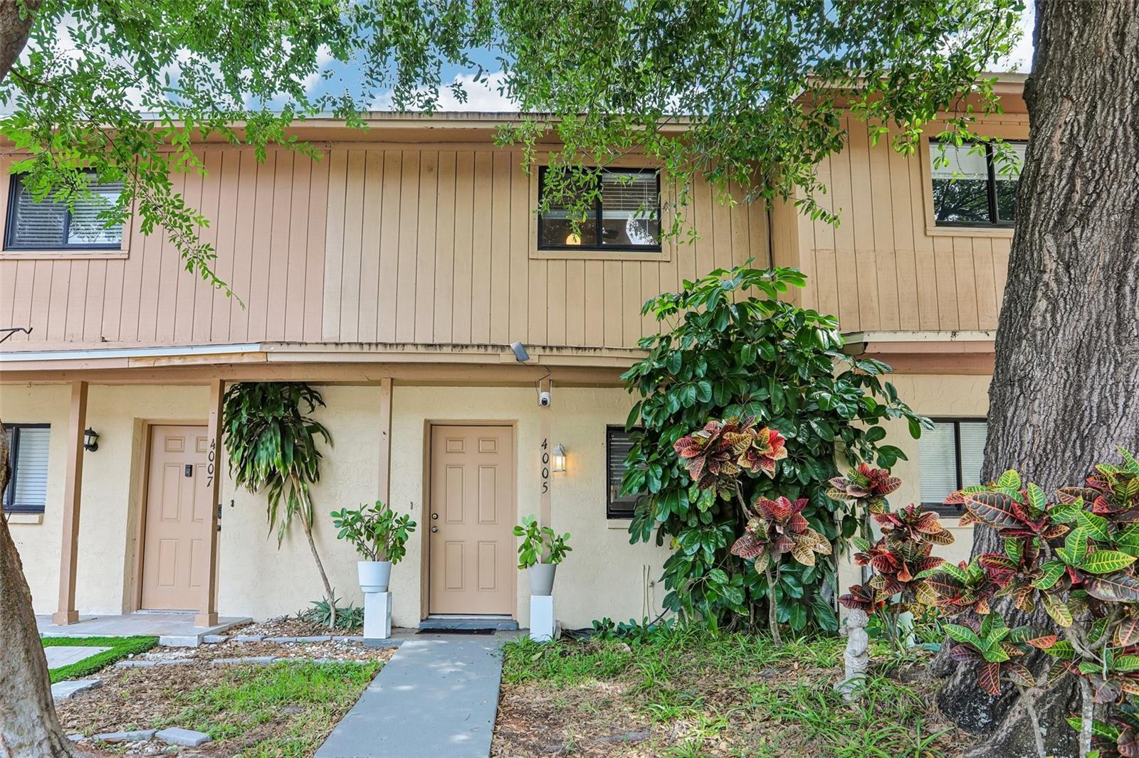 4005 Oak Limb Court — photo