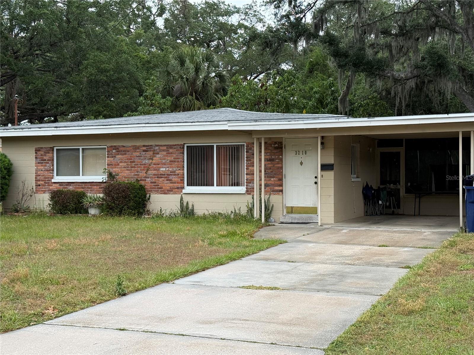 3210 E Fern Street — photo