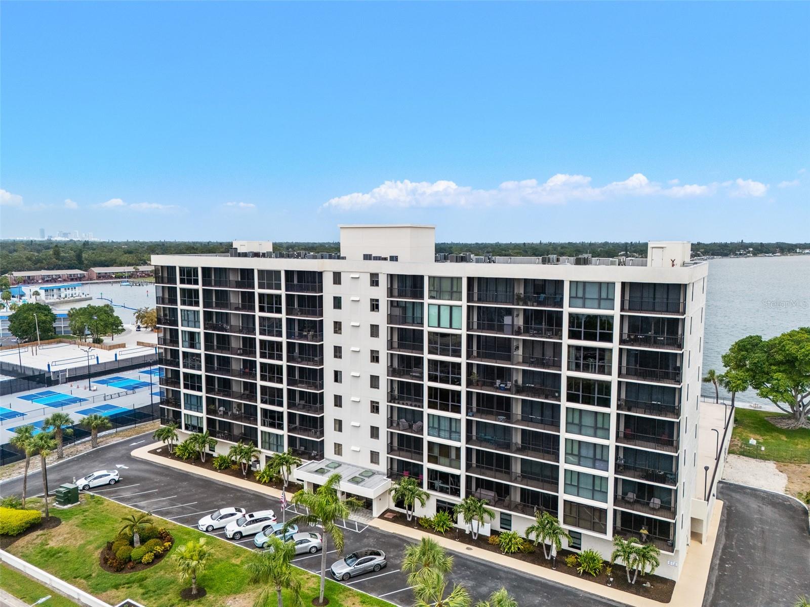 7100 Sunshine Skyway Lane S 701 — photo