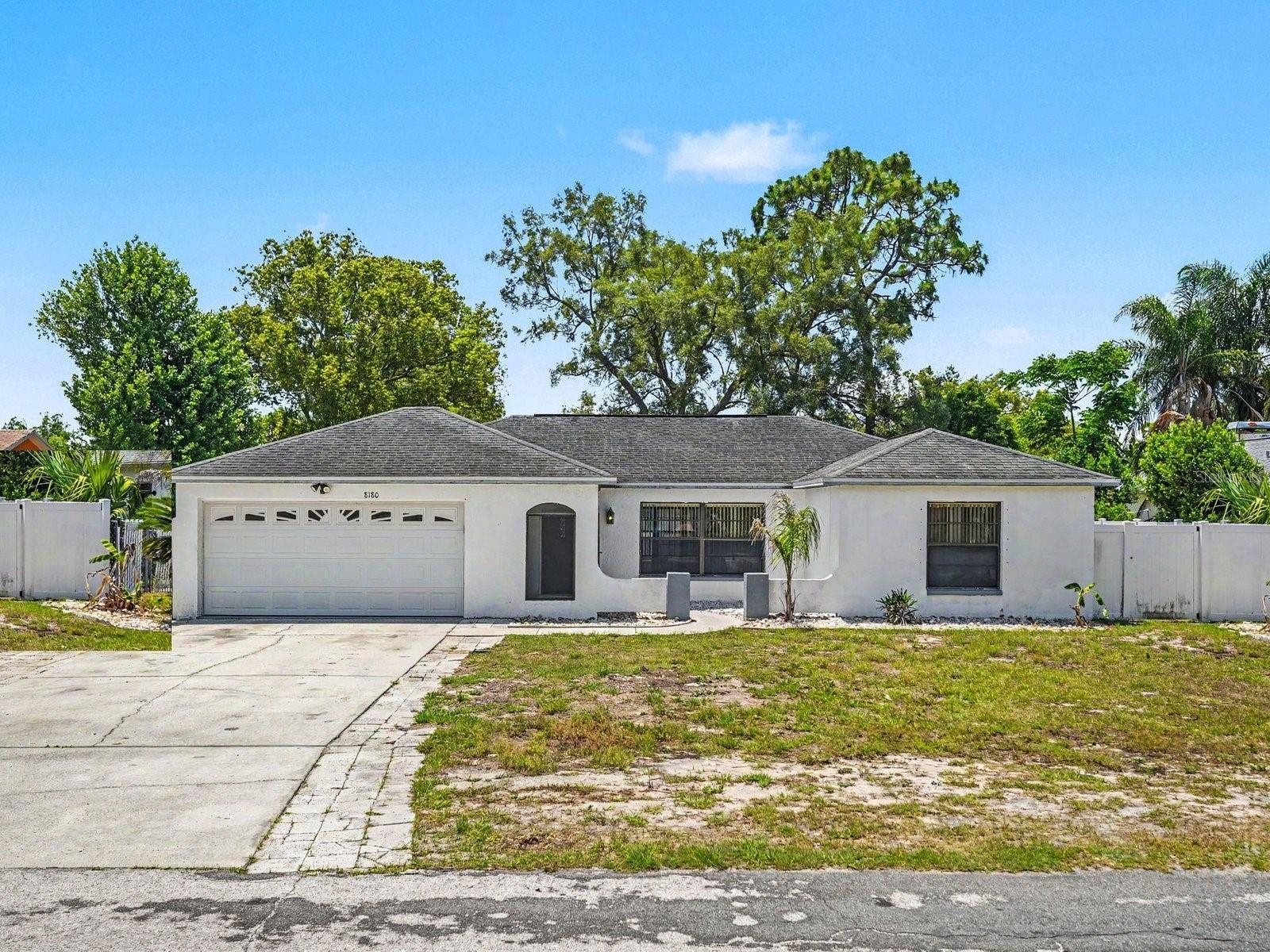 8180 Wooden Drive — photo