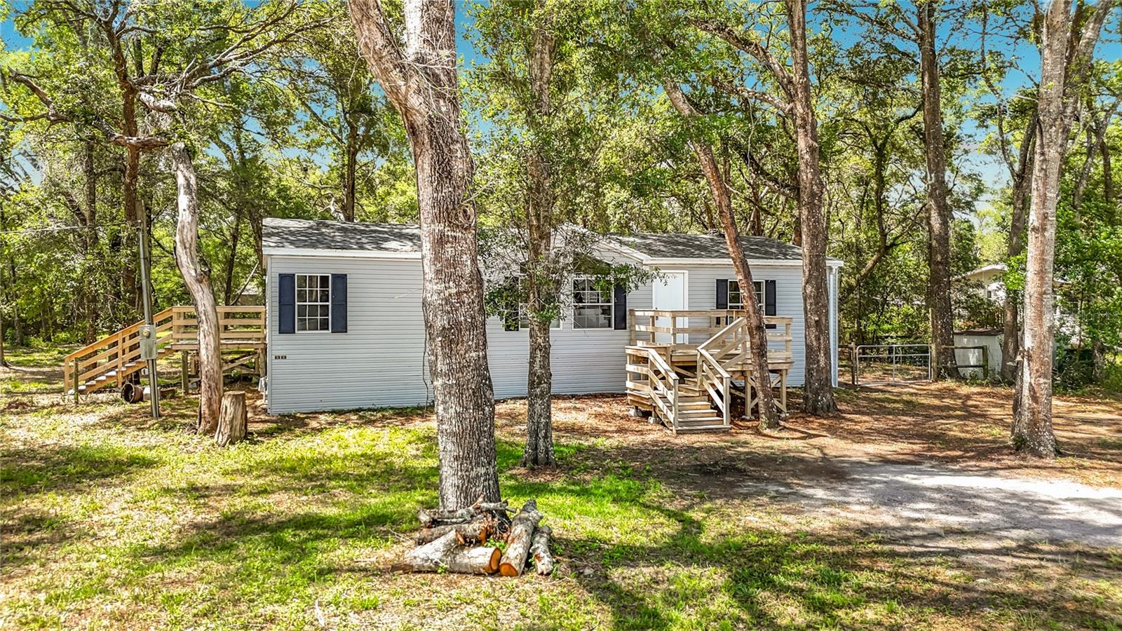 18118 Porsche Place — photo