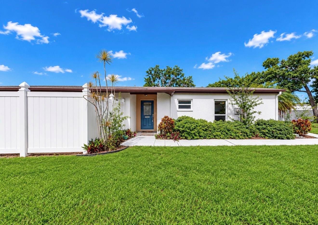 3506 Auburn Court 230 — photo