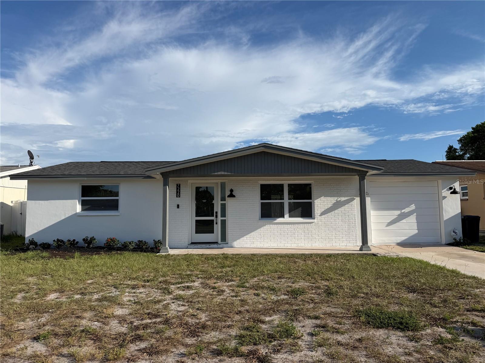 7220 Fox Hollow Drive — photo
