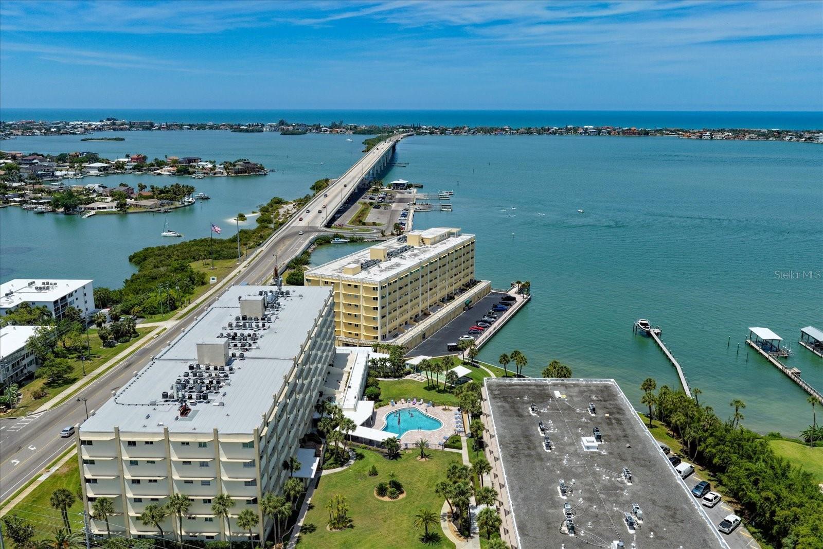 100 Bluff View Drive 506C — photo