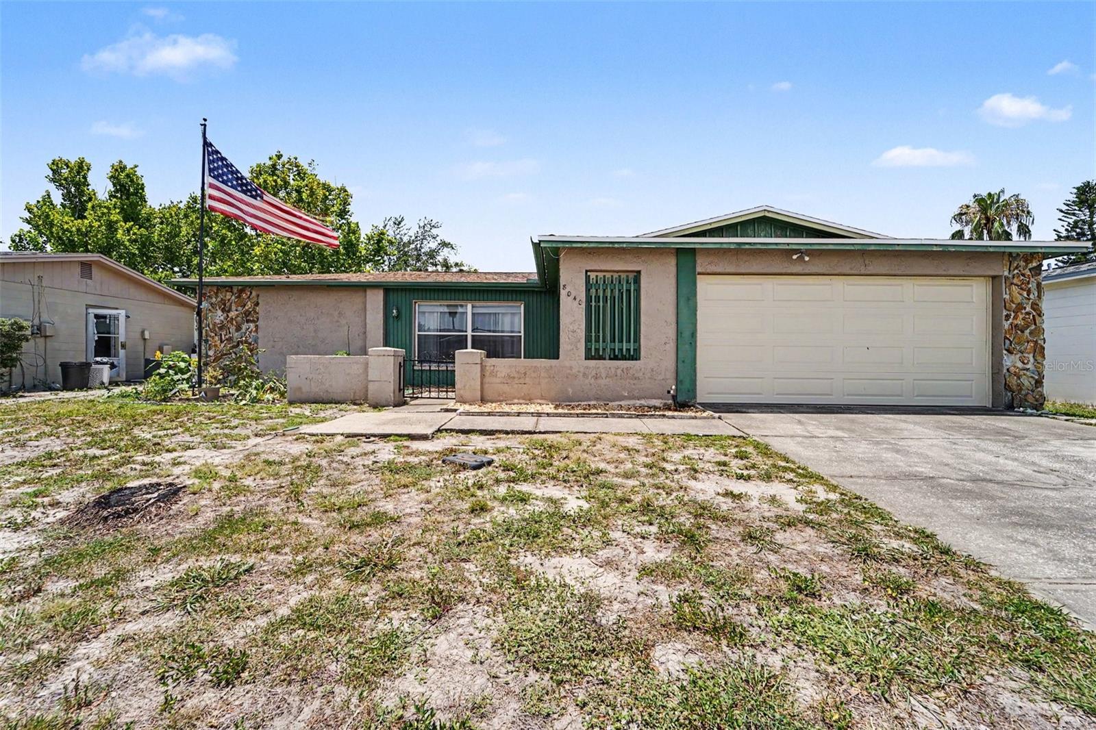 8040 Saybrook Drive — photo