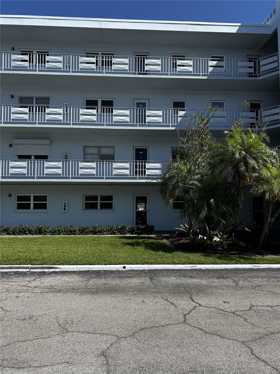 5555 Gulf Boulevard 310 — photo