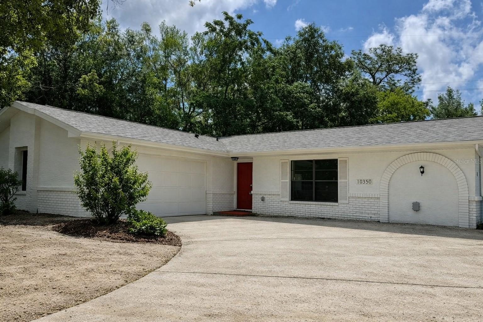 11189 Linden Drive — photo