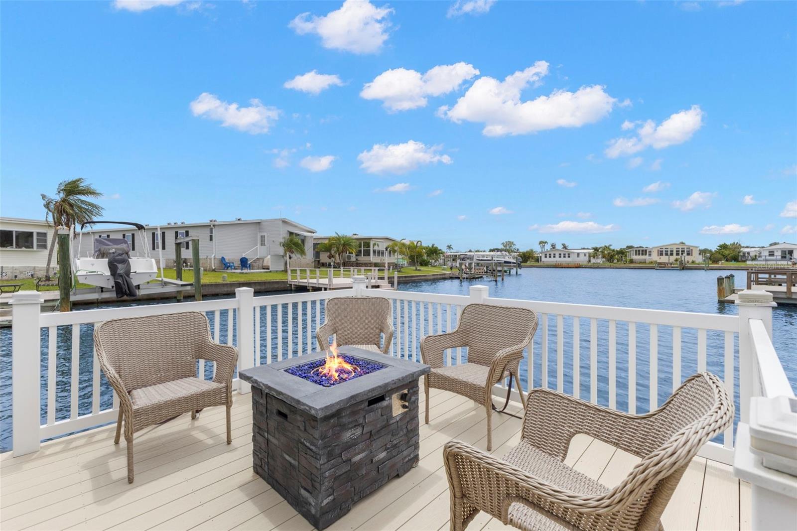 124 Americana Court NE 214 — photo