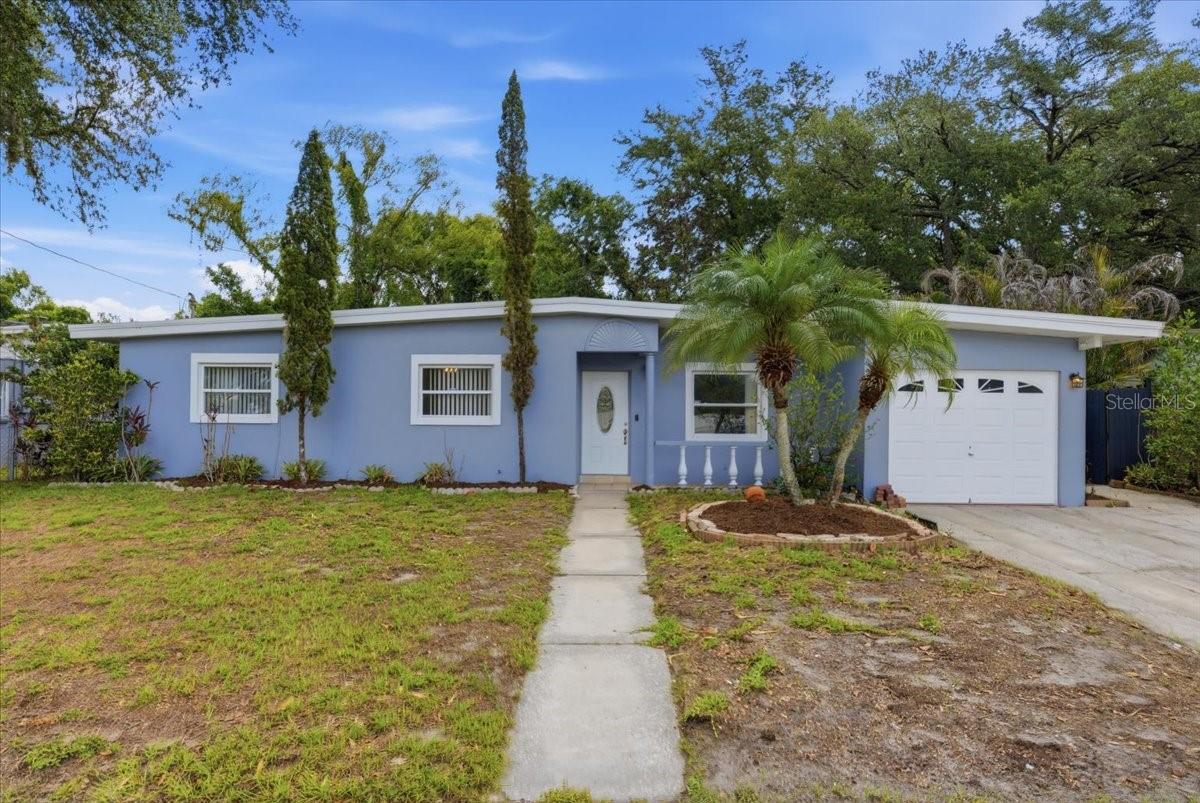 15005 Monet Drive — photo