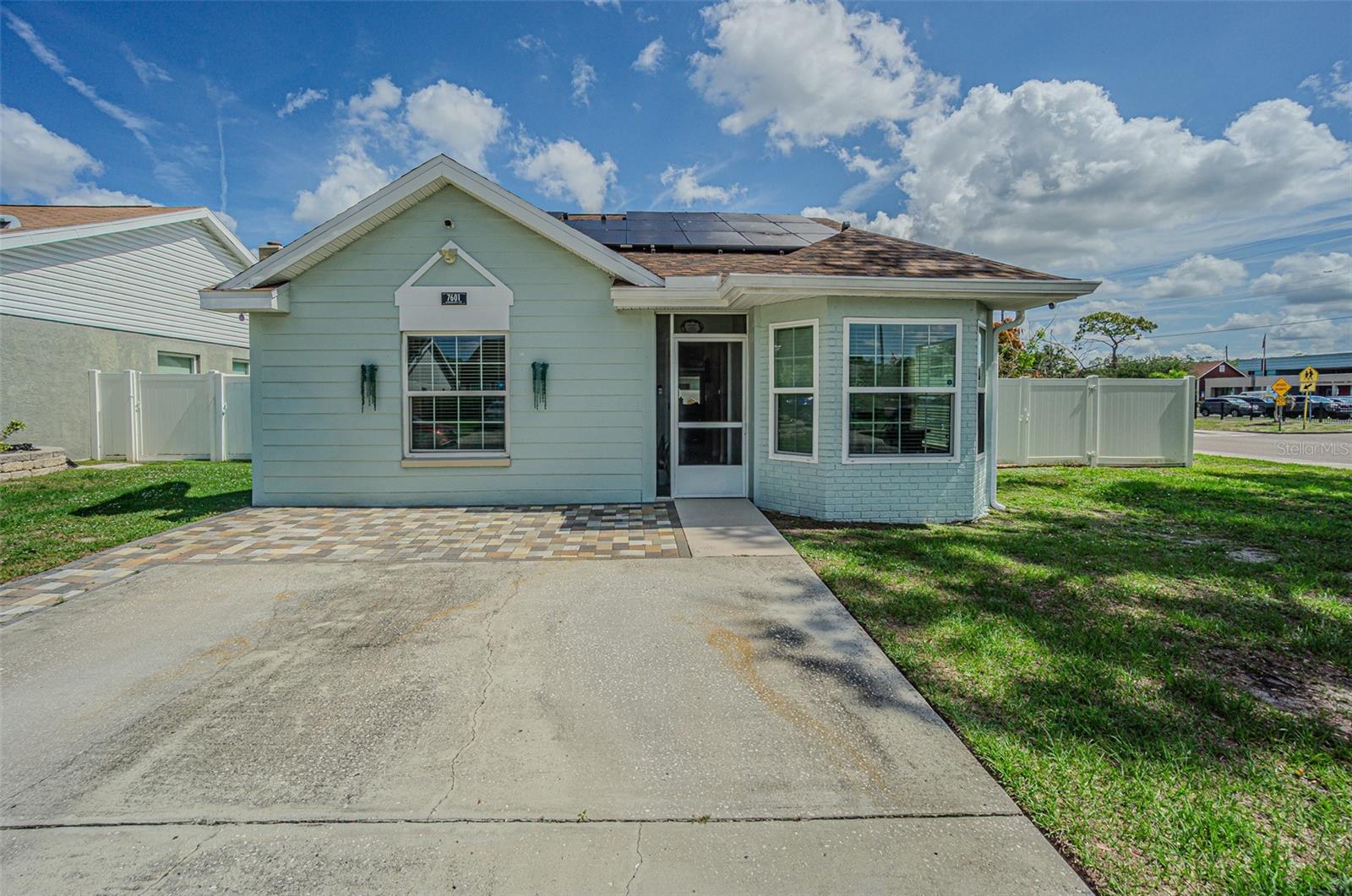 7601 Limebury Court — photo