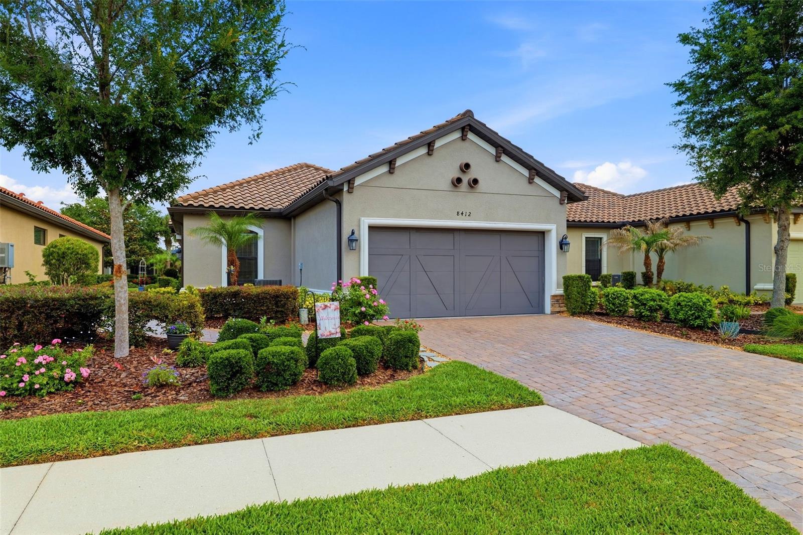 8412 Alberata Vista Drive — photo