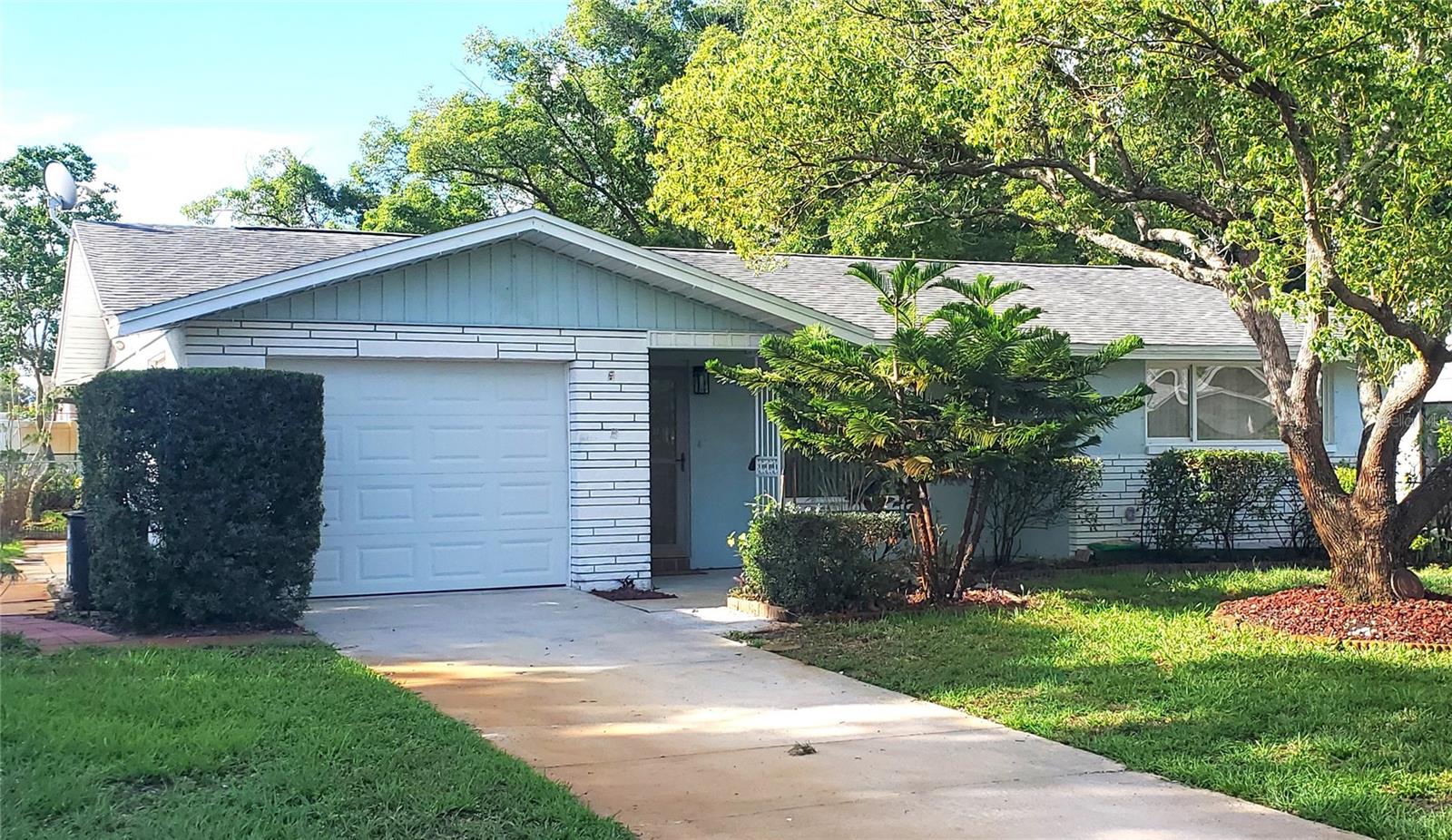 7534 Rosewood Drive — photo