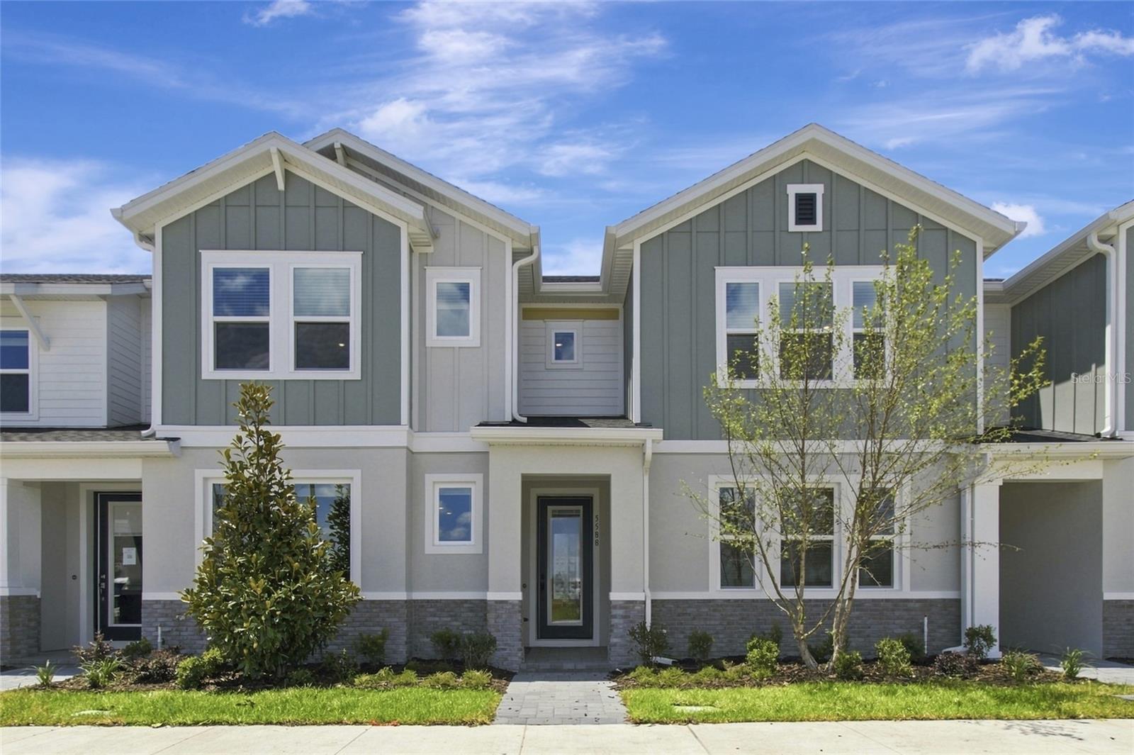 5588 Coopers Hawk Ct — photo