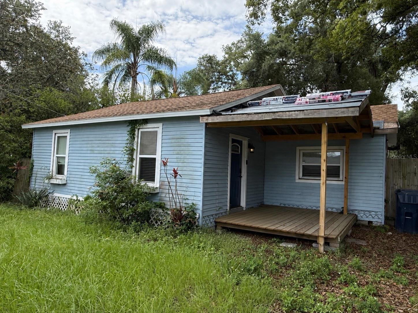 1311 E Sligh Avenue — photo