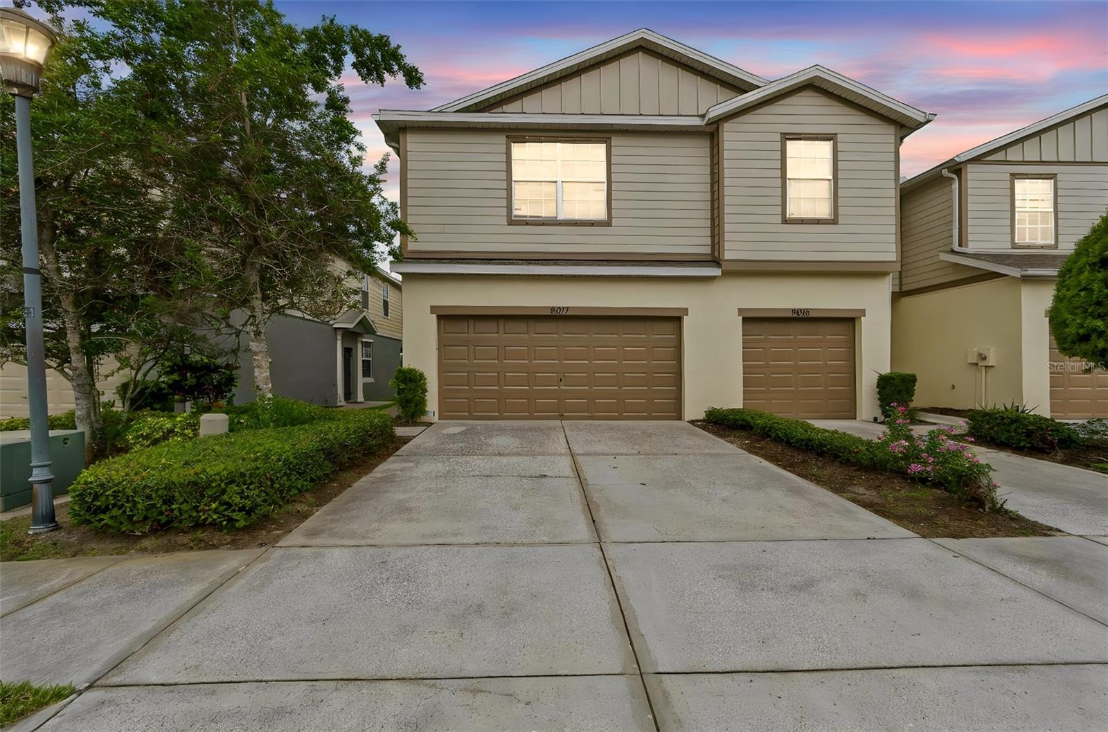 5017 White Sanderling Court — photo