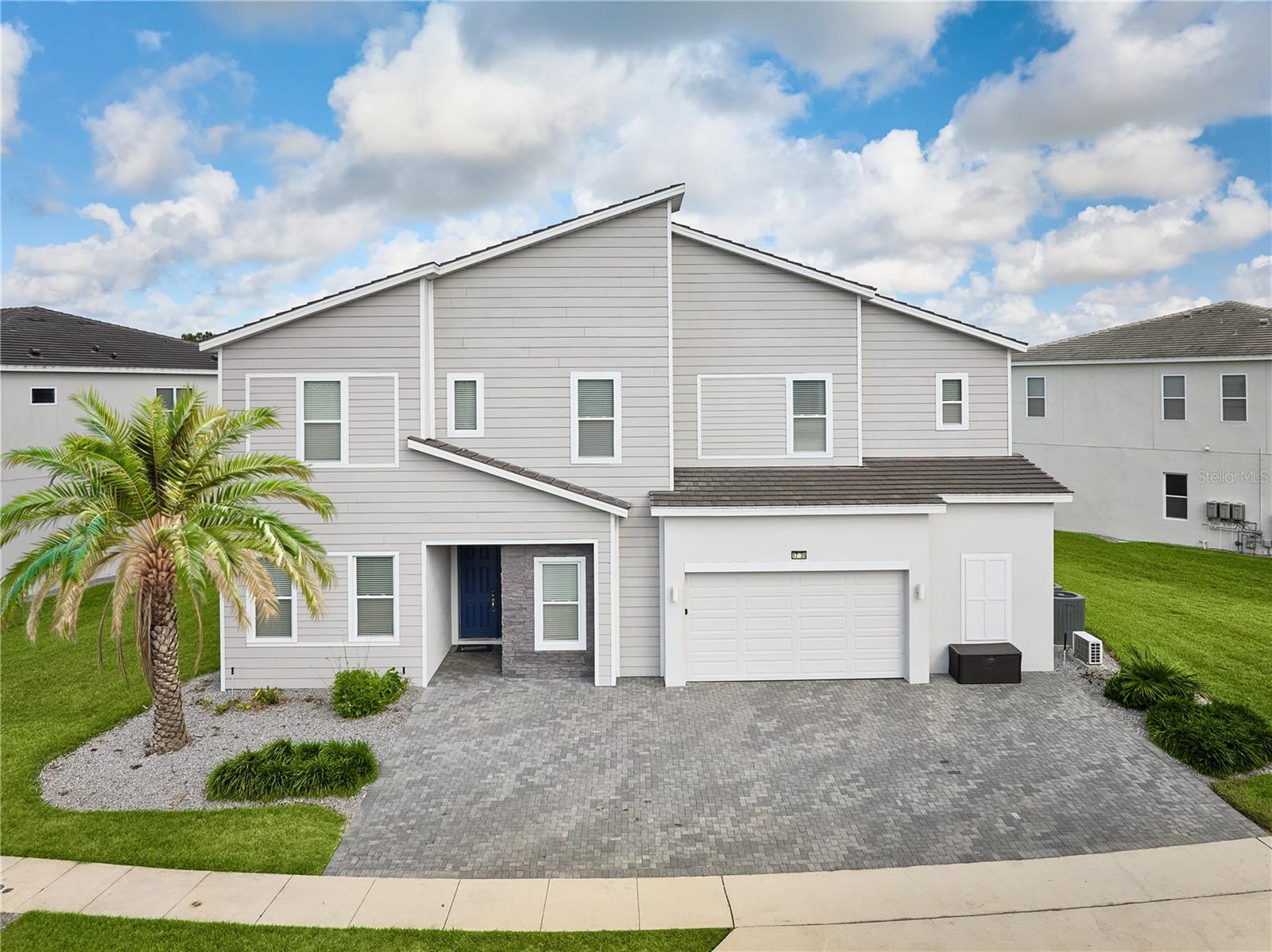 1735 Oak Blossom Drive — photo