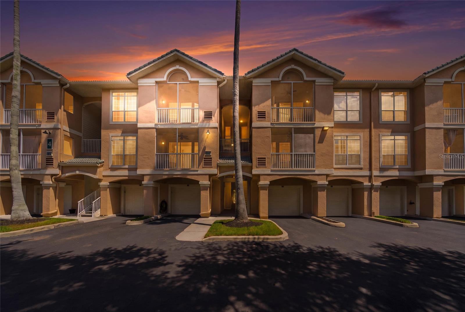 4304 Bay Club Circle 4304 — photo