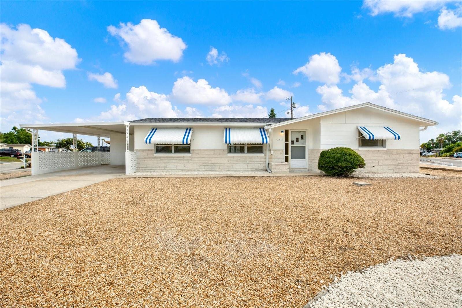 1617 Derrick Street — photo