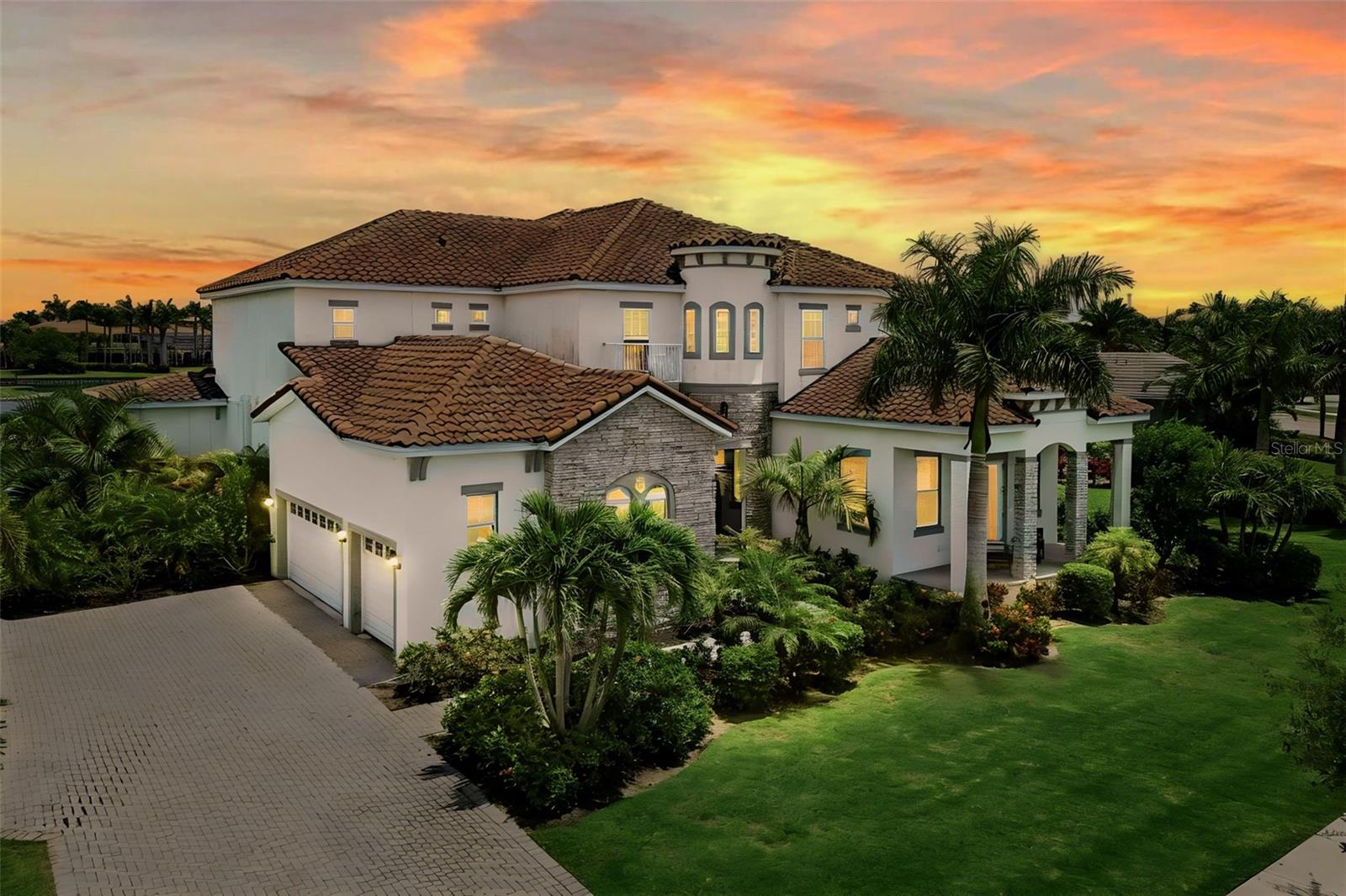 823 Manns Harbor Drive — photo