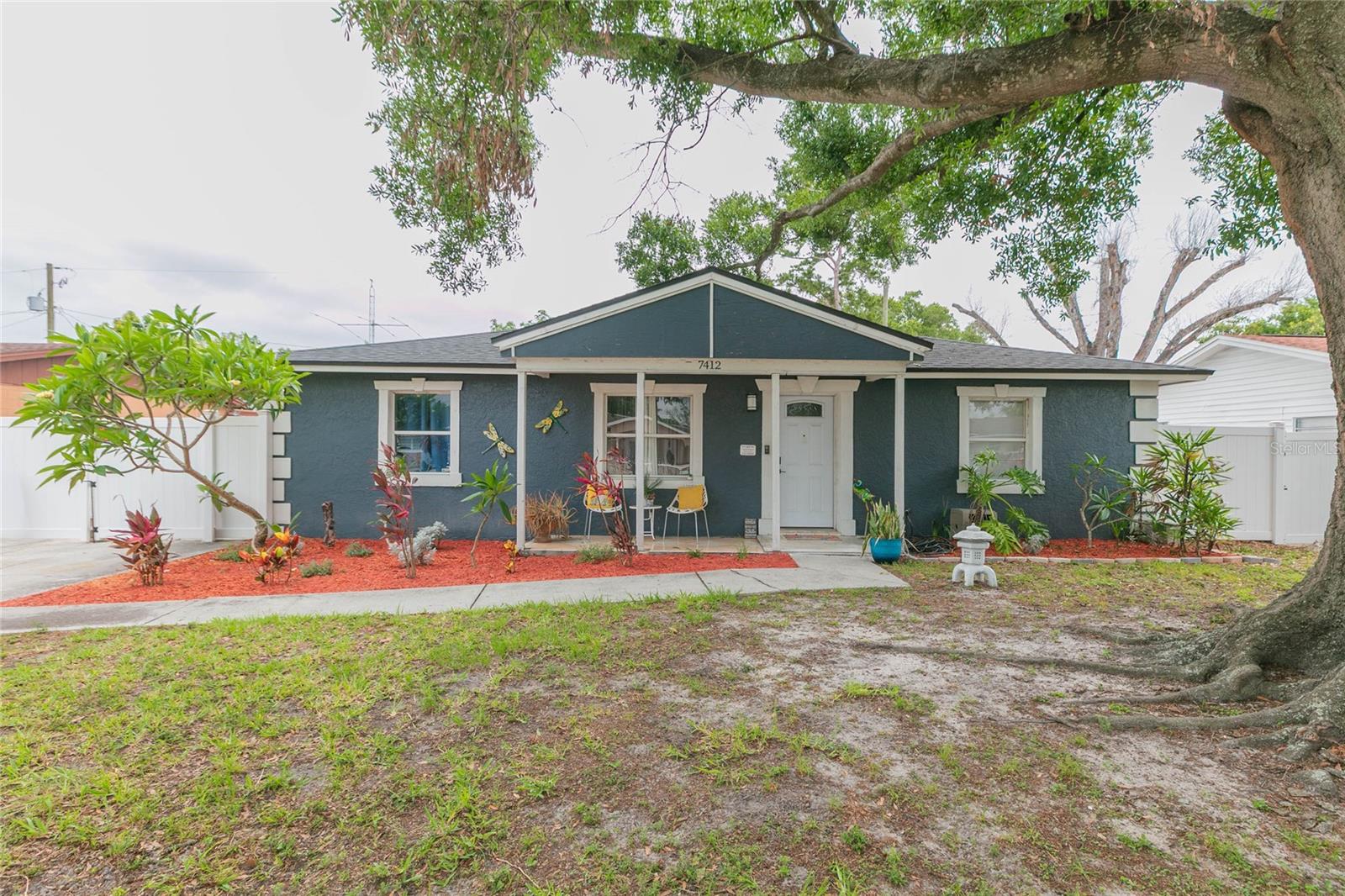 7412 Kingston Drive — photo