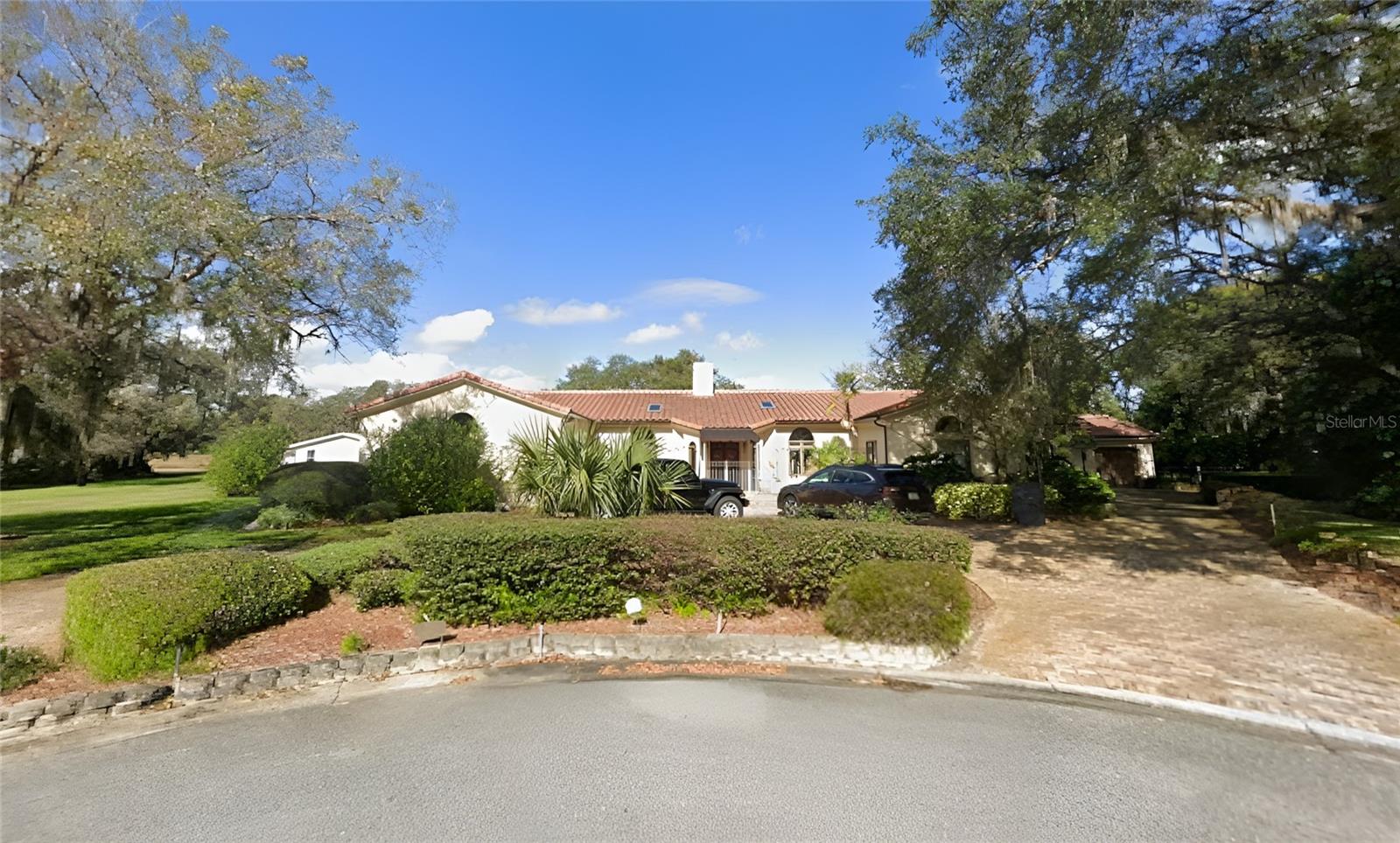 122 Fairway Drive — photo