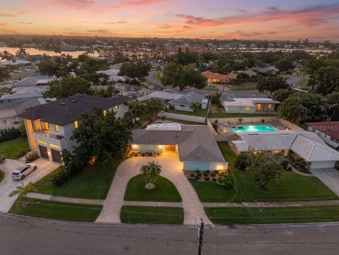 1022 Eden Isle Drive NE — photo