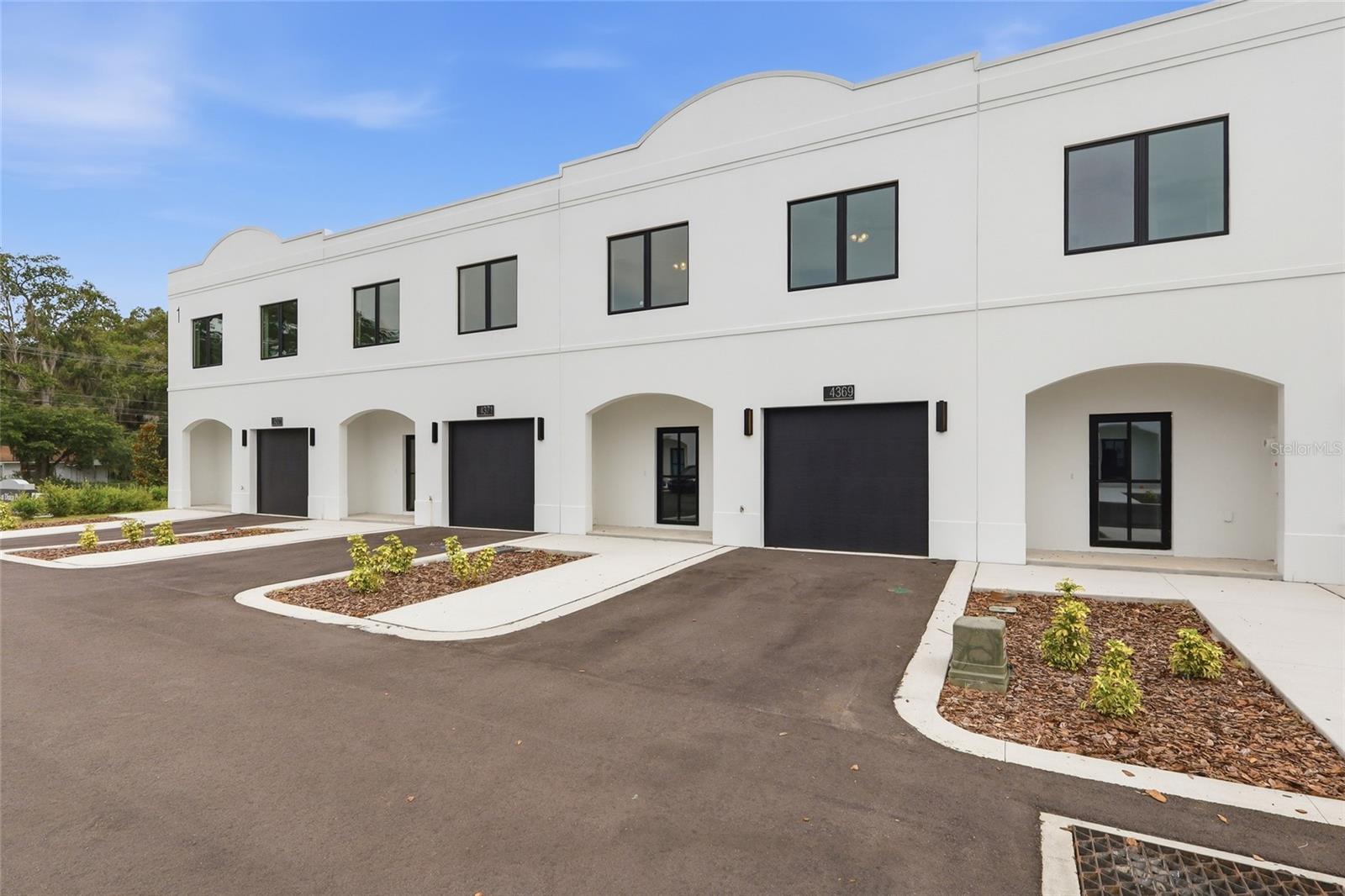 4369 Cambio Gardens Court — photo