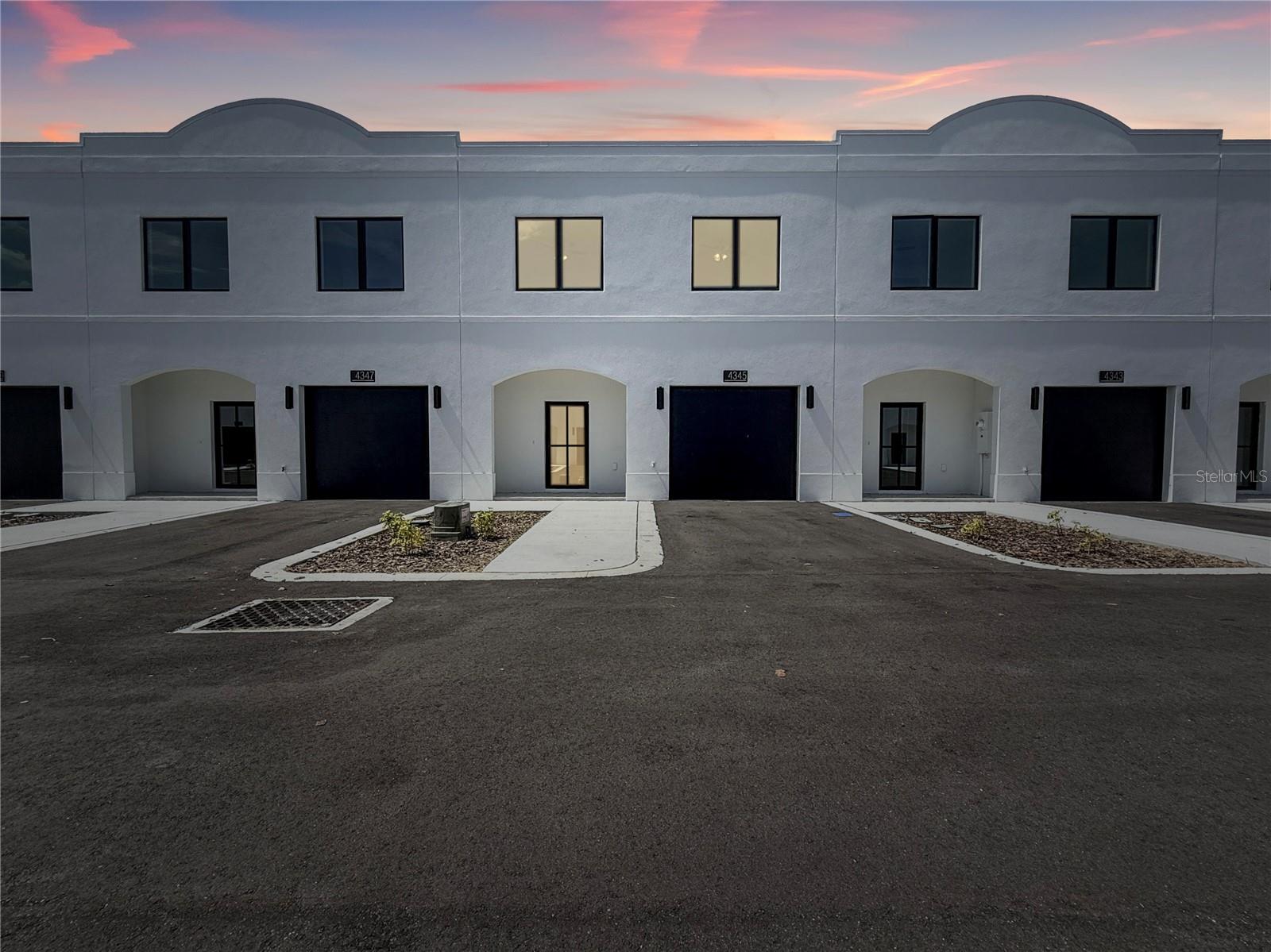 4345 Cambio Gardens Court — photo