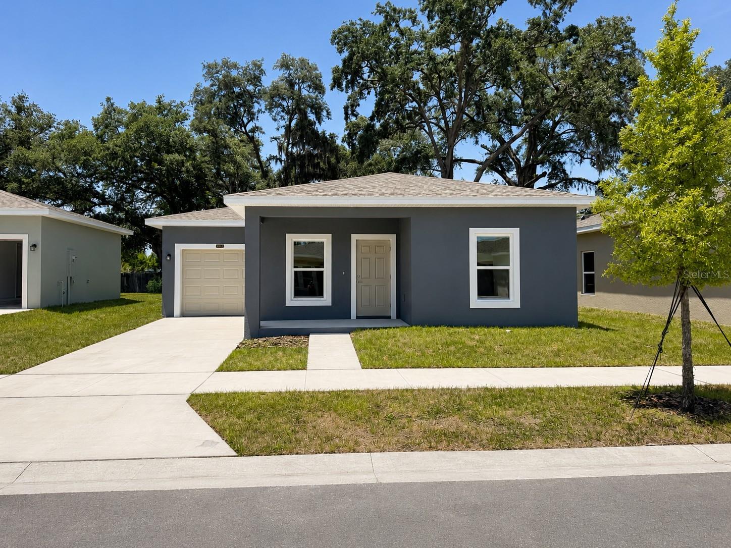 5012 Finders Ct — photo
