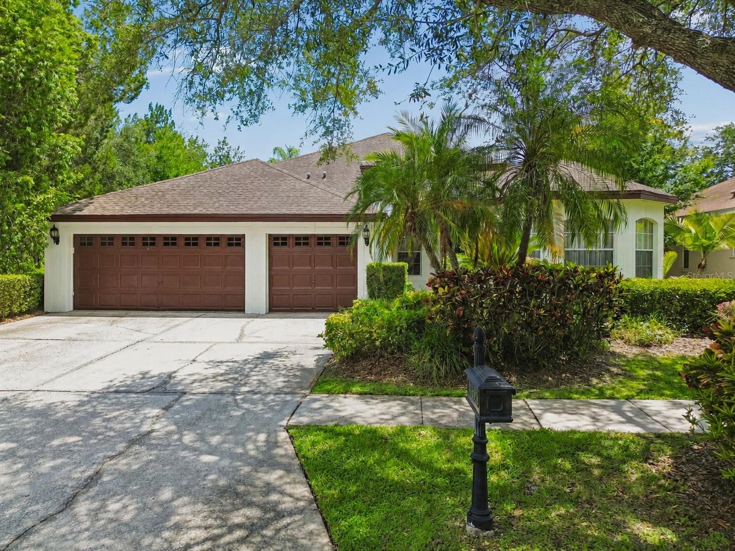 10502 Castleford Way — photo