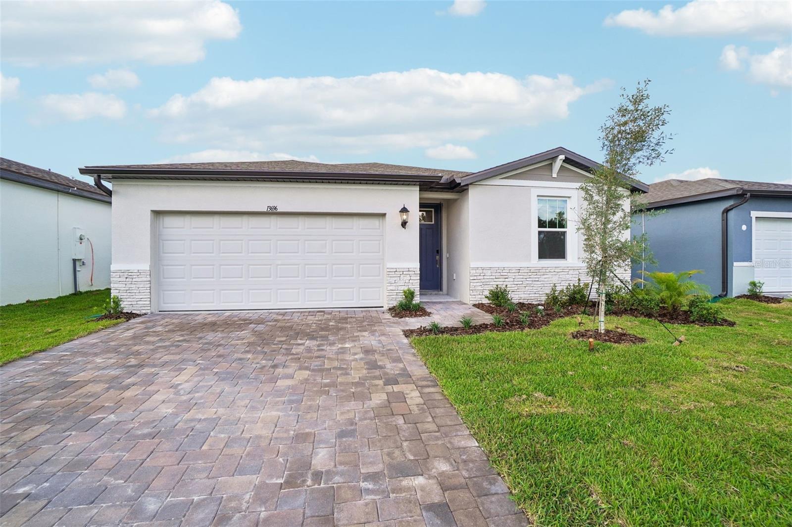 13696 Umber Forest Street — photo