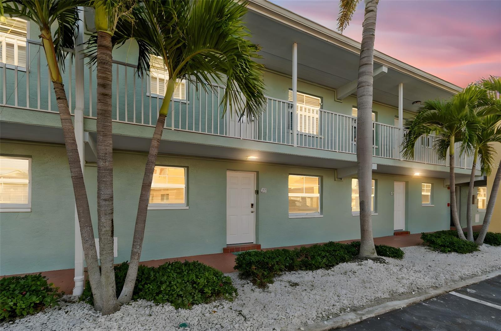 19417 Gulf Boulevard F107 — photo