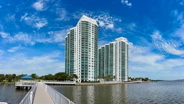 231 Riverside Drive 709-1 — photo