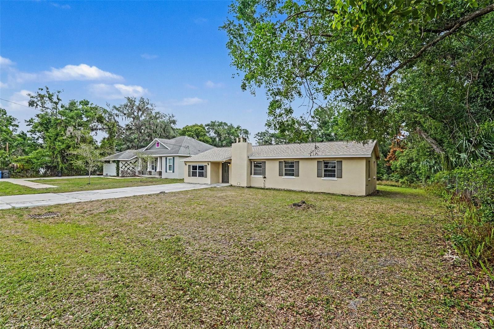 7206 Alafia Drive — photo