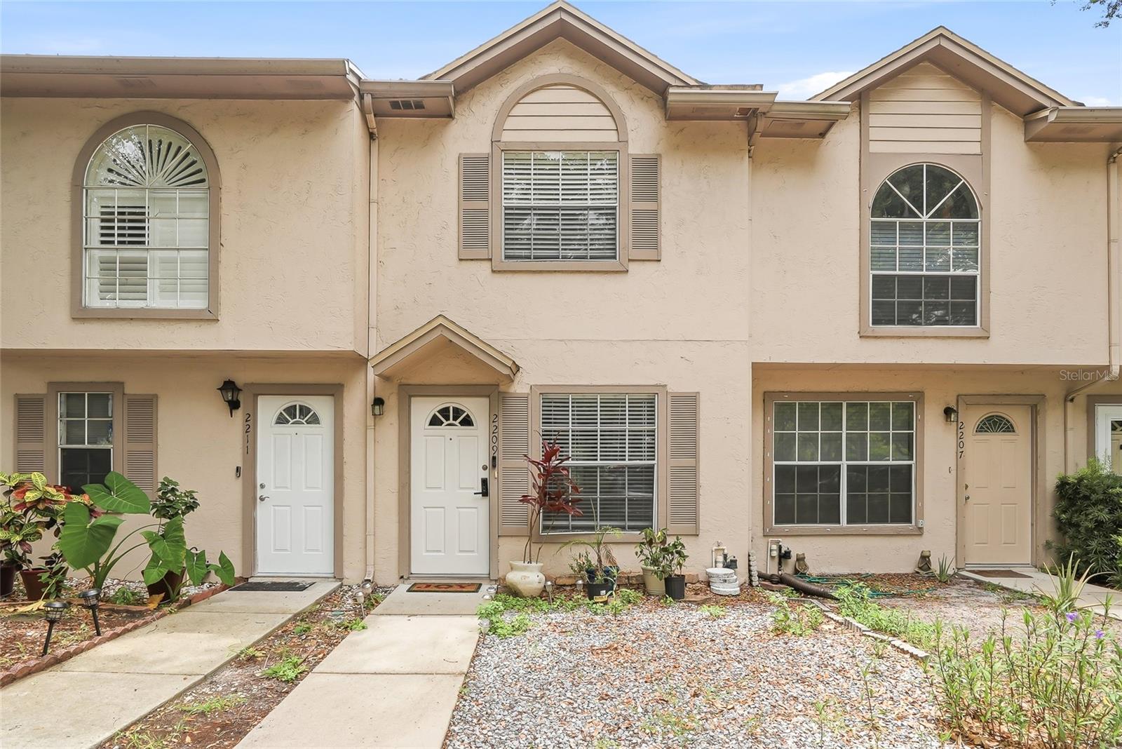 2209 Fletchers Point Circle — photo